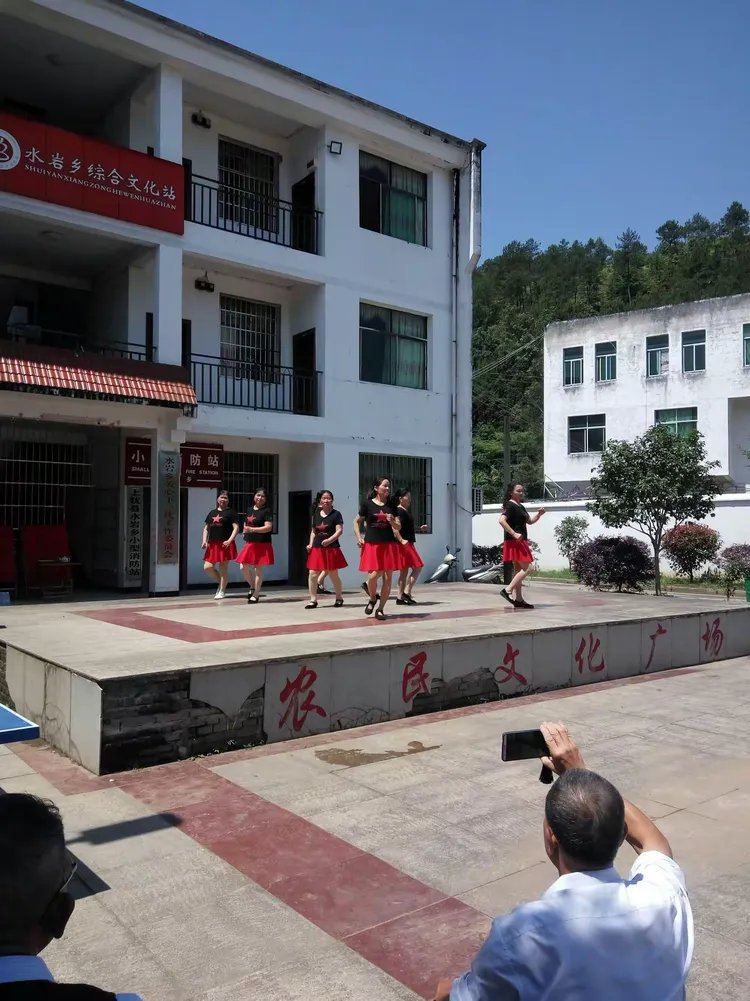 江西省赣州市上犹县水岩乡敬老院