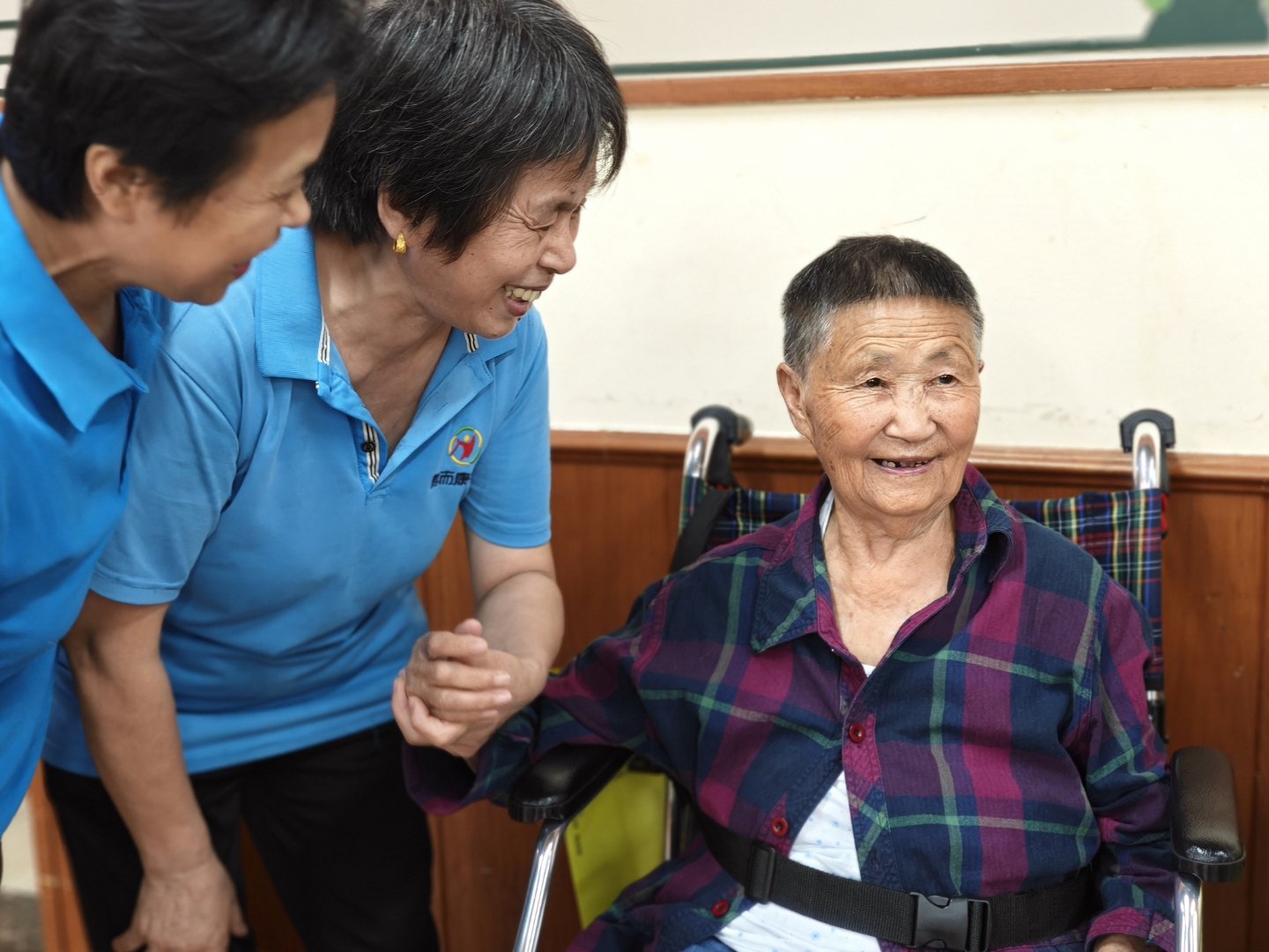 广西柳州市柳城县社冲乡敬老