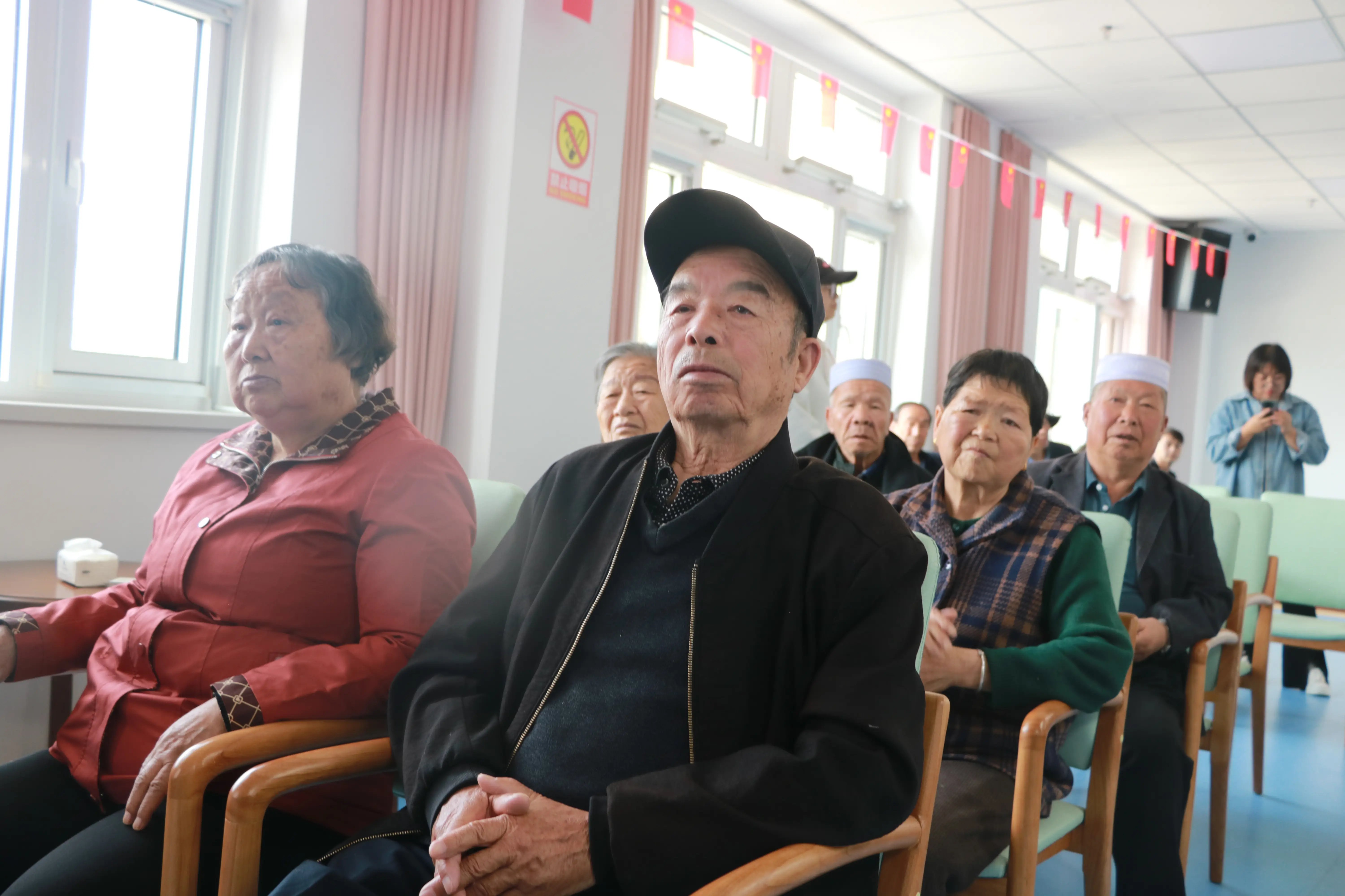 甘肃省平凉市灵台县朝那乡敬