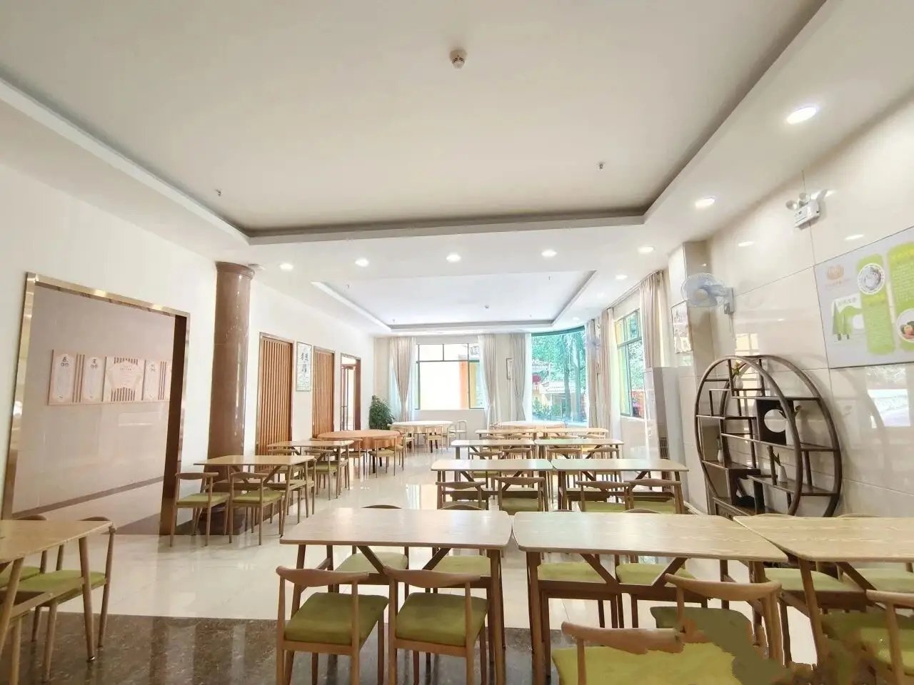 广东省广州市白云区九佛镇敬老院