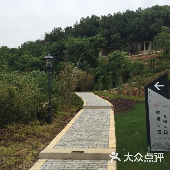浙江省杭州市西湖区上海铁路局钱江疗养院