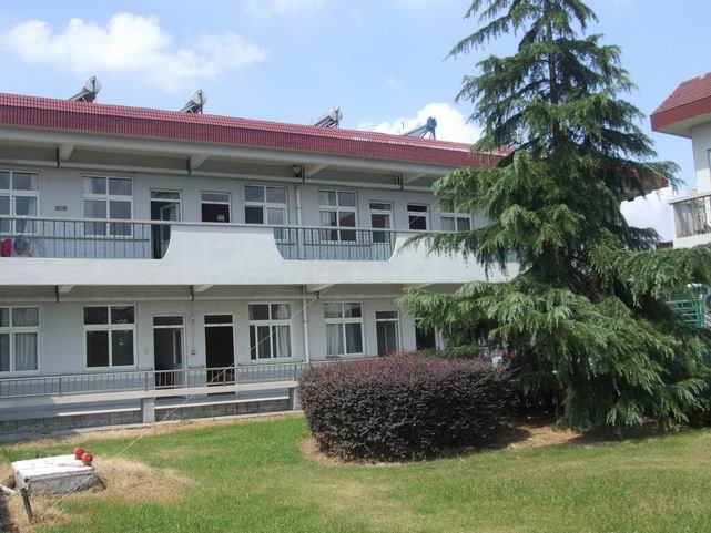 上海市金山区松隐镇敬老院