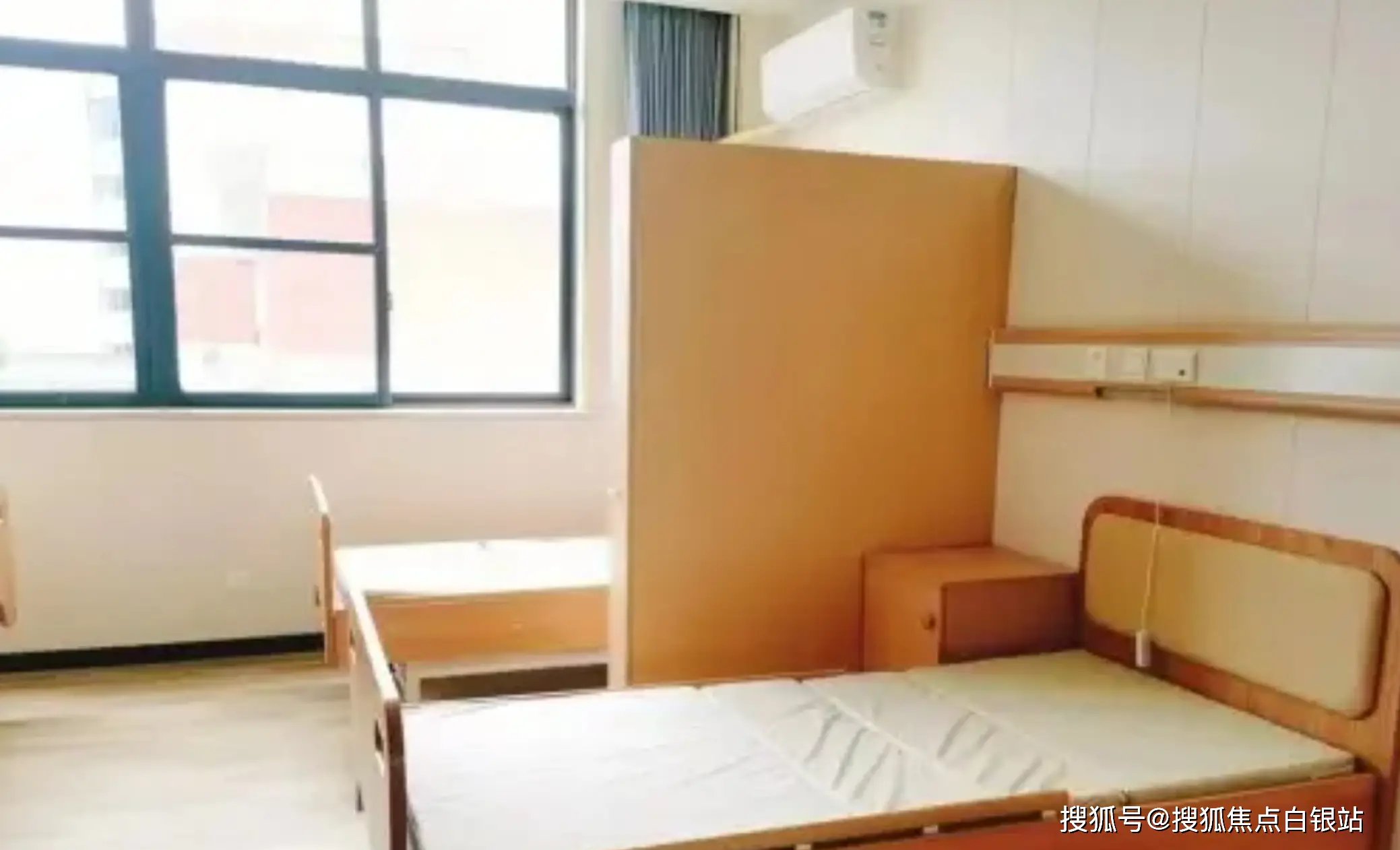 上海市浦东新区曹路助老服务社