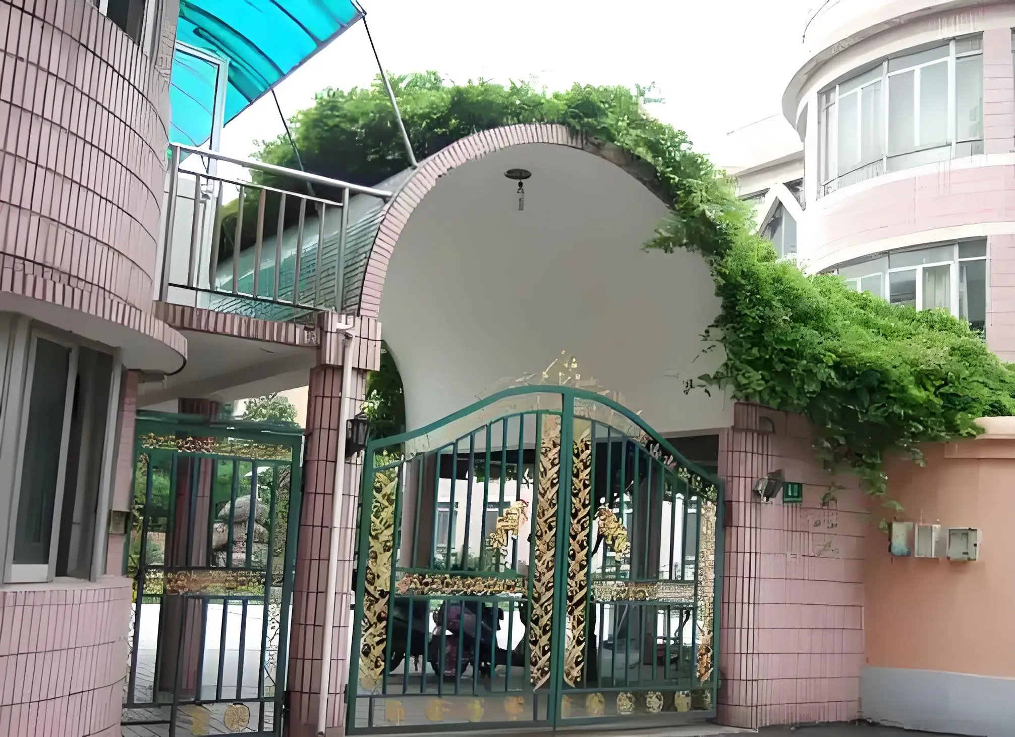 上海市长宁区新泾敬老院华松服务区