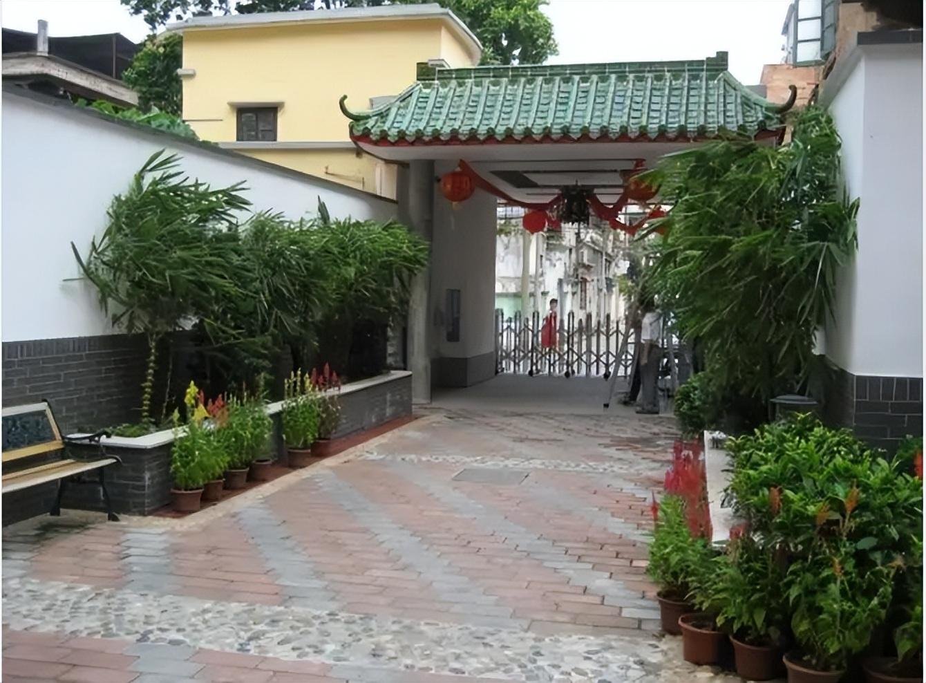 广东省东莞市塘厦镇湖景敬老度假村