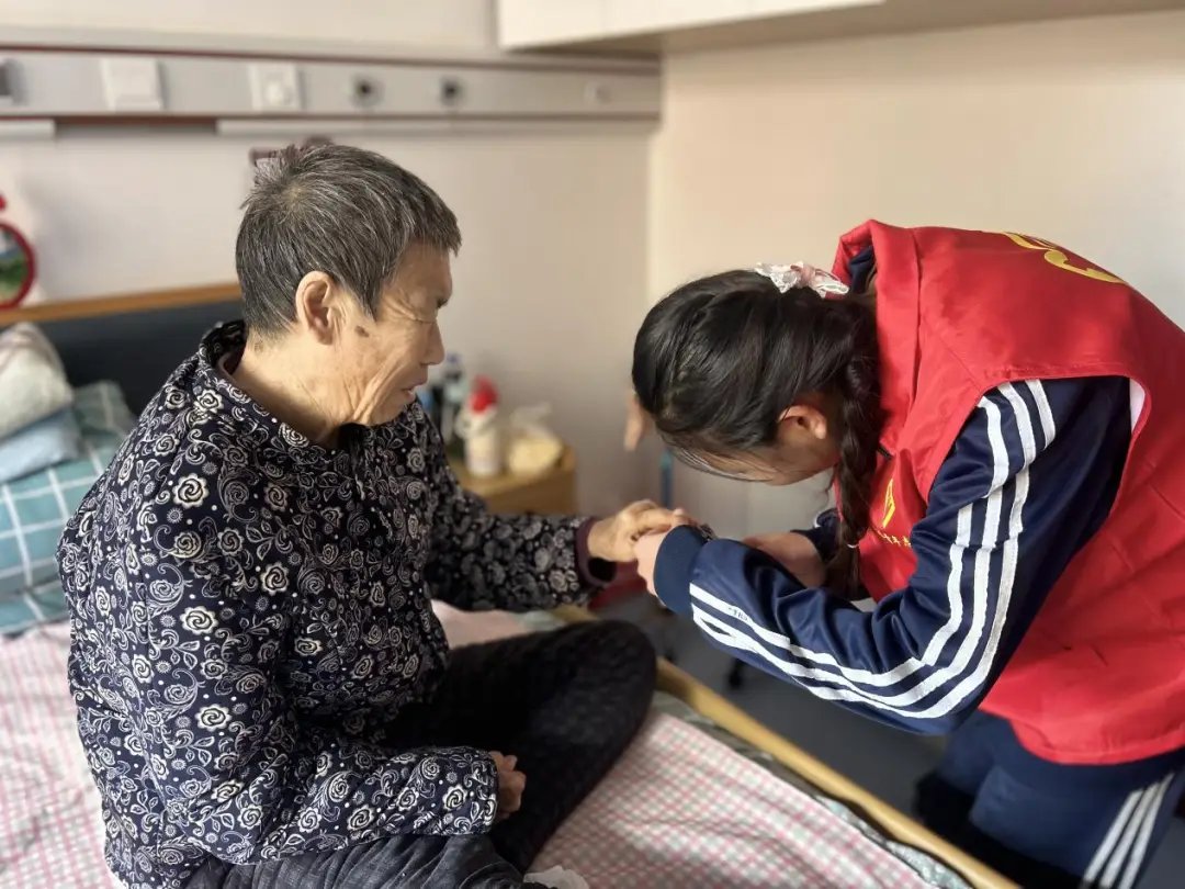 河北省张家口市尚义县小蒜沟镇敬老院