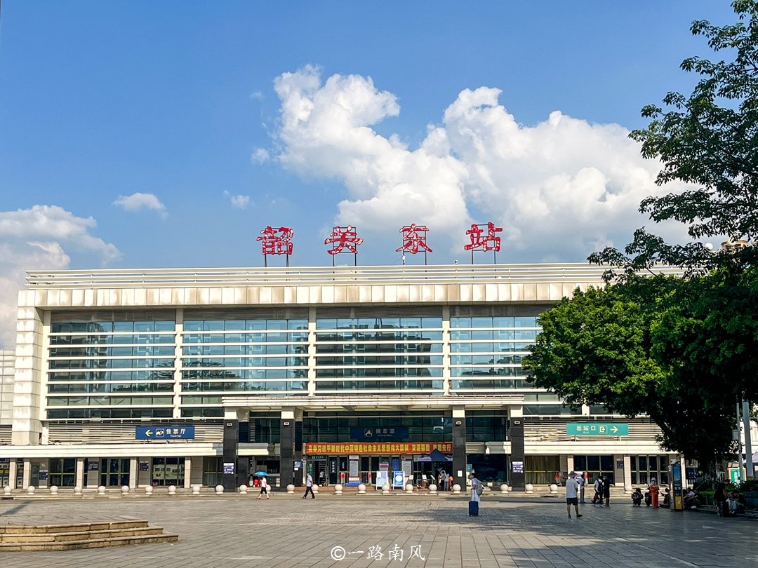 河南省洛阳市伊川县酒后乡敬老院