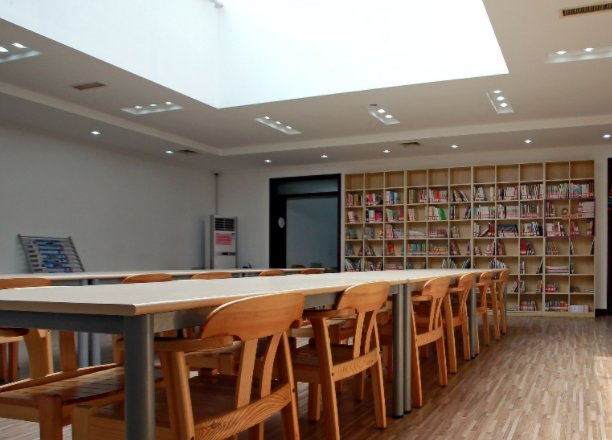 北京市西城区新街口福寿轩敬老院