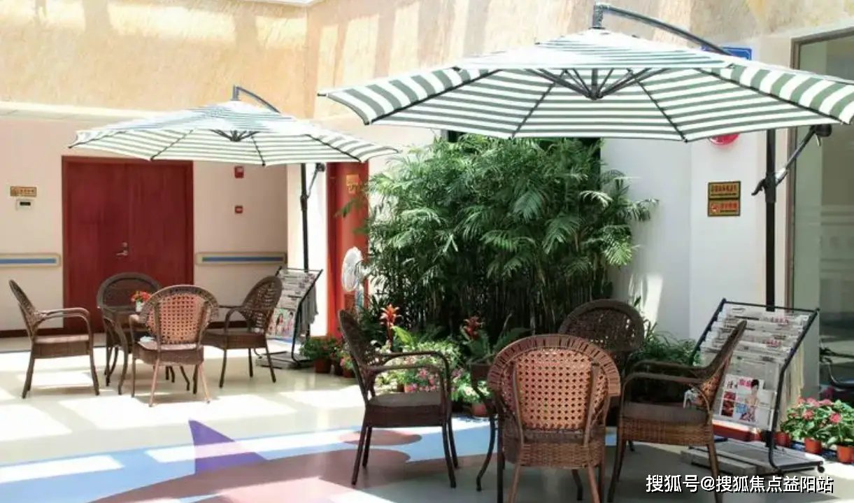 上海市普陀区长寿路街道敬老院