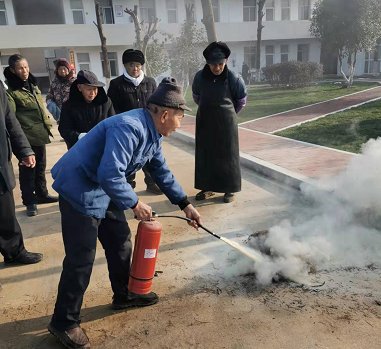 江西省南昌市进贤县长山晏乡敬老院