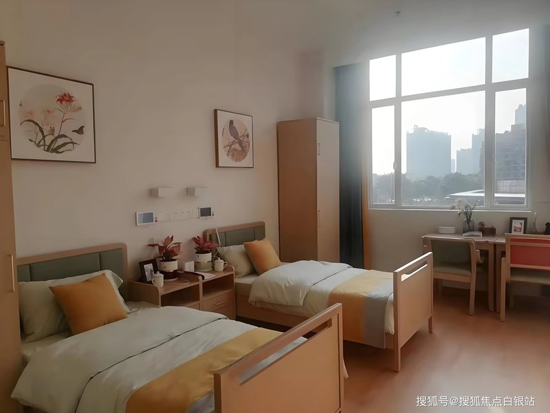 武汉青山区怡江苑社区养老院