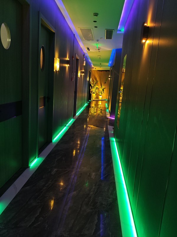 海南三亚松涛主题酒店旅居养老公寓