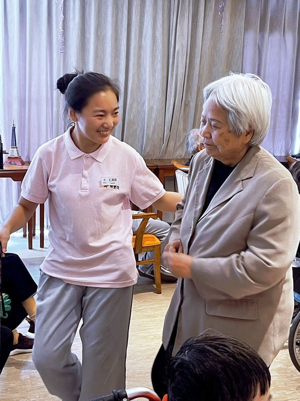 成都锦江区椿萱茂老年公寓