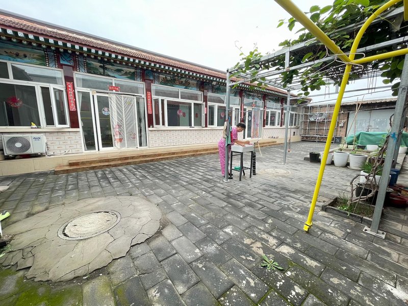 荣成市东山街道甲子山村农村幸福院