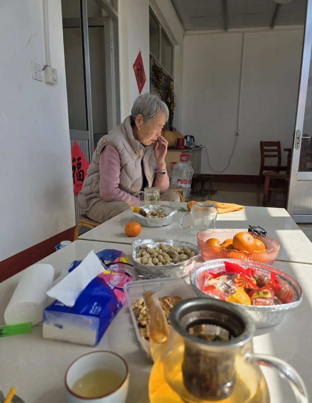 南黄镇陈家屯村农村餐桌