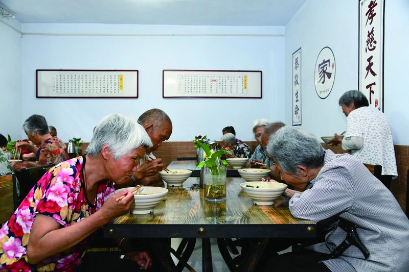 陈冯庄村暖心食堂