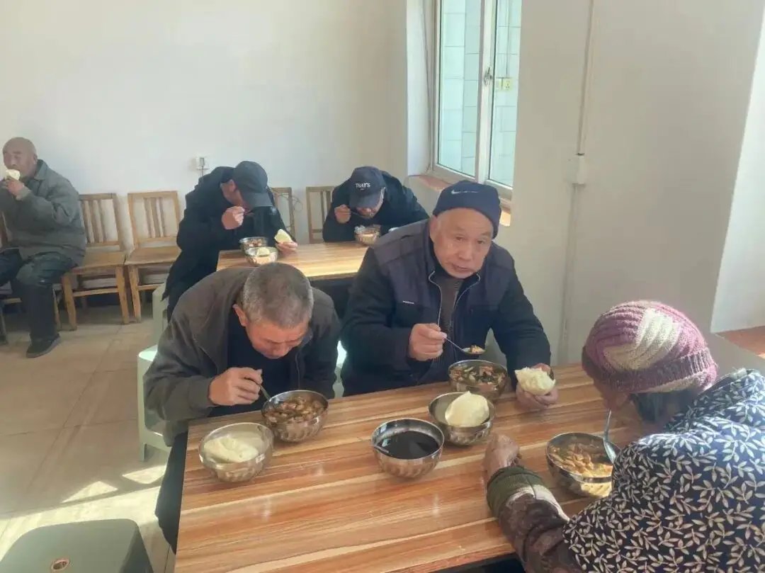 南夏家村暖心食堂