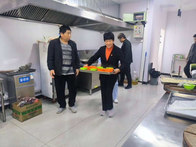 北黄山村幸福食堂