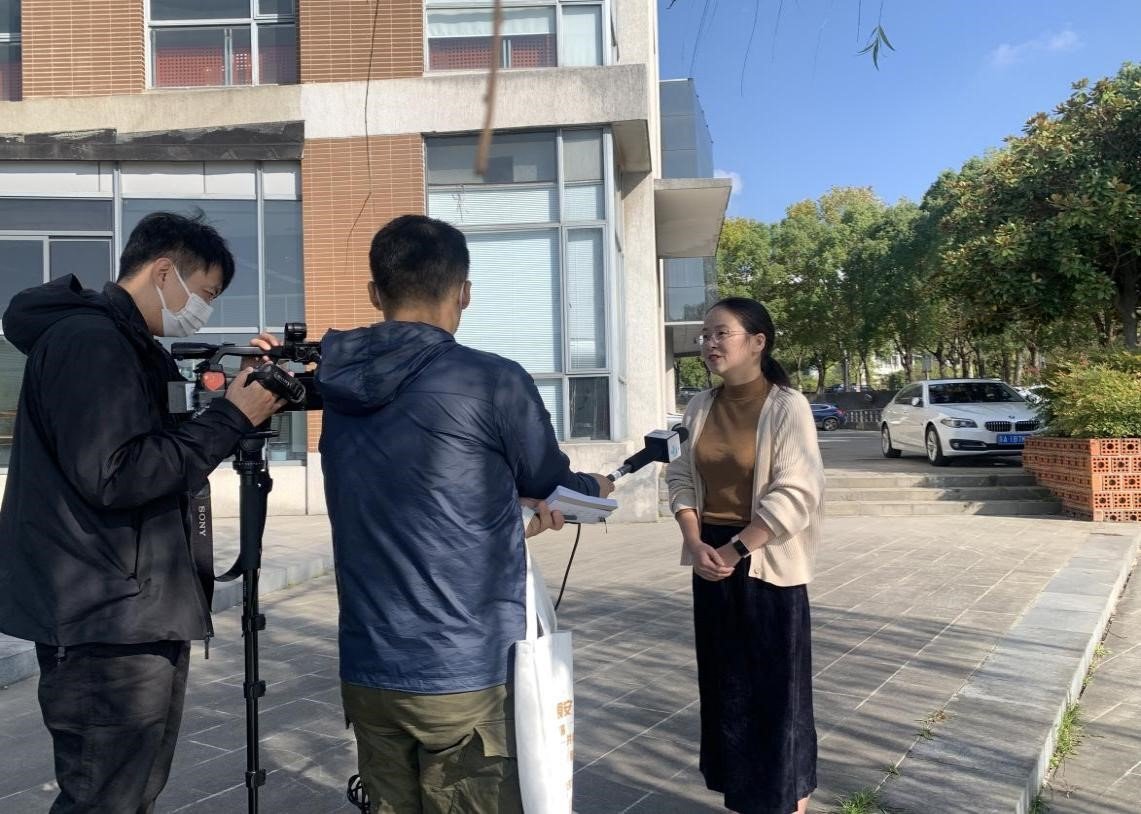 荣成市港湾街道西车脚河村暖心食堂